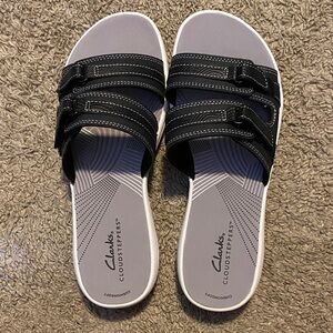 Clarks Black Triple-Strap Cloudsteppers Slide Sandals